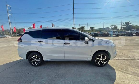 Buy Used Mitsubishi Xpander White Car in Phitsanulok in Phitsanulok Buy Used Mitsubishi Xpander White Car in Phitsanulok in Phitsanulok