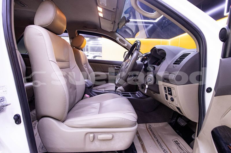 Big with watermark toyota fortuner bangkok bangkok 68216