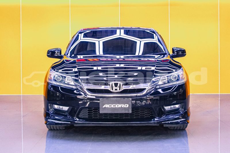 Big with watermark honda accord bangkok bangkok 68228