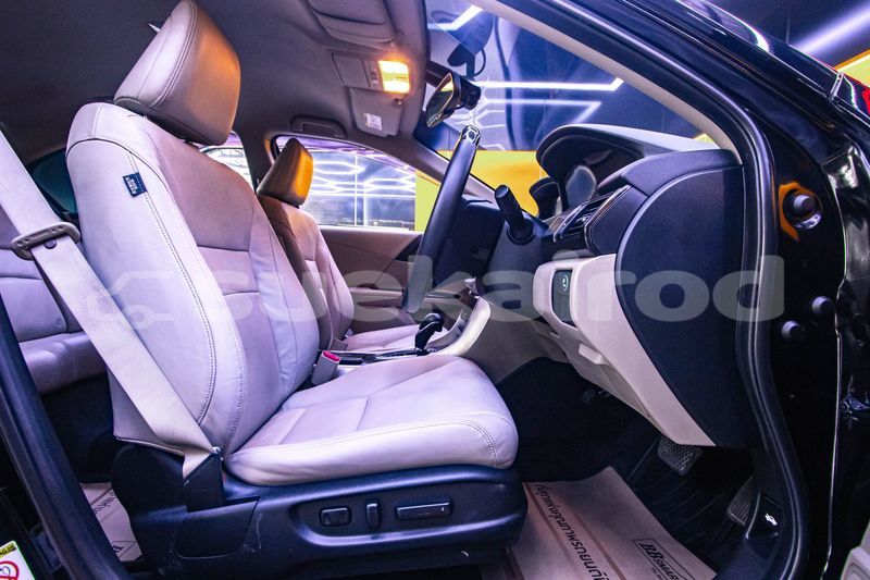 Big with watermark honda accord bangkok bangkok 68228