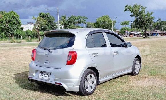 Buy Used Nissan Tiida Other Car in Bangkok in Bangkok Buy Used Nissan Tiida Other Car in Bangkok in Bangkok