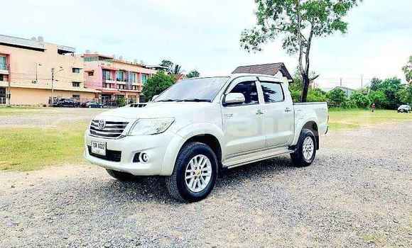 ซื้อ รถมือสอง Toyota Vigo ขาว รถยนต์ ใน %{เมือง} ใน กรุงเทพมหานคร