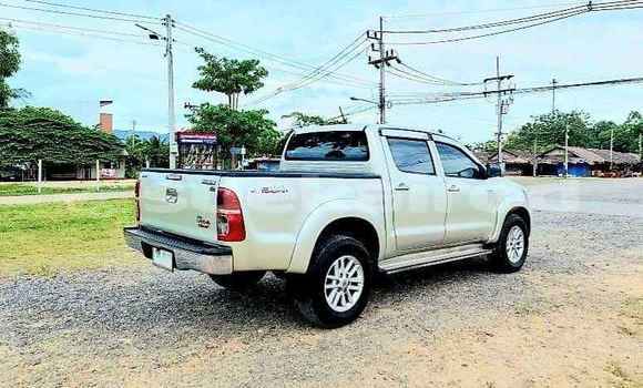 Buy Used Toyota Vigo White Car in Bangkok in Bangkok Buy Used Toyota Vigo White Car in Bangkok in Bangkok