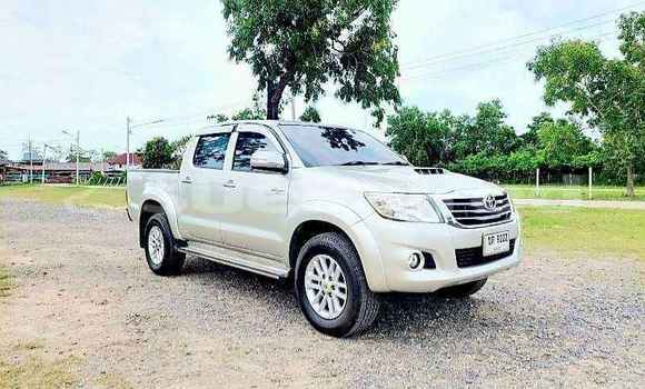 Buy Used Toyota Vigo White Car in Bangkok in Bangkok Buy Used Toyota Vigo White Car in Bangkok in Bangkok