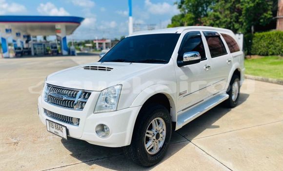 ซื้อ รถมือสอง Isuzu MU ขาว รถยนต์ ใน %{เมือง} ใน กรุงเทพมหานคร