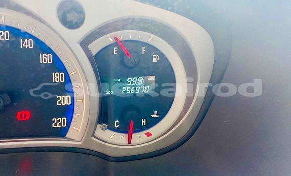 Buy Used Isuzu MU White Car in Bangkok in Bangkok Buy Used Isuzu MU White Car in Bangkok in Bangkok