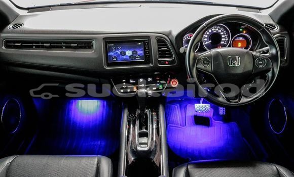 ซื้อ รถมือสอง Honda HR-V สีดำ รถยนต์ ใน %{เมือง} ใน กรุงเทพมหานคร ซื้อ รถมือสอง Honda HR-V สีดำ รถยนต์ ใน %{เมือง} ใน กรุงเทพมหานคร