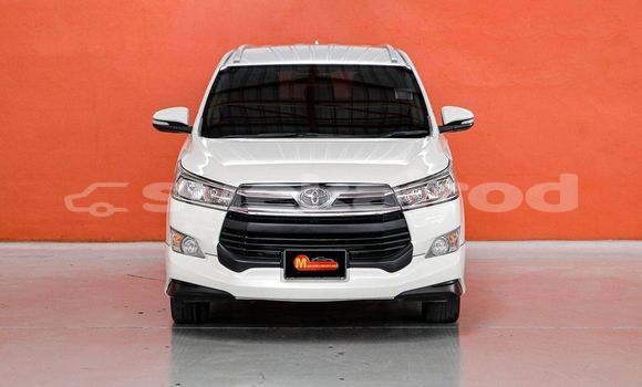 Buy Used Toyota Innova White Car in Bangkok in Bangkok