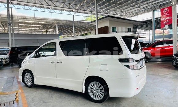 ซื้อ รถมือสอง Toyota Vellfire ขาว รถยนต์ ใน %{เมือง} ใน กรุงเทพมหานคร ซื้อ รถมือสอง Toyota Vellfire ขาว รถยนต์ ใน %{เมือง} ใน กรุงเทพมหานคร