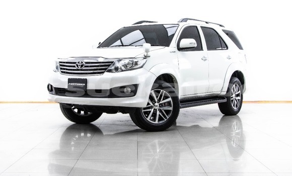 Buy Used Toyota Fortuner White Car in Bangkok in Bangkok Buy Used Toyota Fortuner White Car in Bangkok in Bangkok