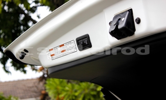 ซื้อ รถมือสอง Toyota Corolla Cross ขาว รถยนต์ ใน %{เมือง} ใน กรุงเทพมหานคร ซื้อ รถมือสอง Toyota Corolla Cross ขาว รถยนต์ ใน %{เมือง} ใน กรุงเทพมหานคร