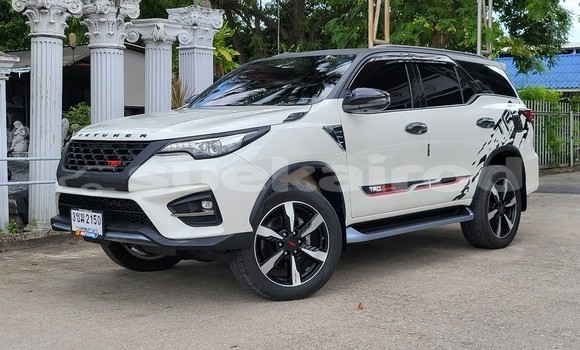 ซื้อ รถมือสอง Toyota Fortuner ขาว รถยนต์ ใน %{เมือง} ใน กรุงเทพมหานคร ซื้อ รถมือสอง Toyota Fortuner ขาว รถยนต์ ใน %{เมือง} ใน กรุงเทพมหานคร