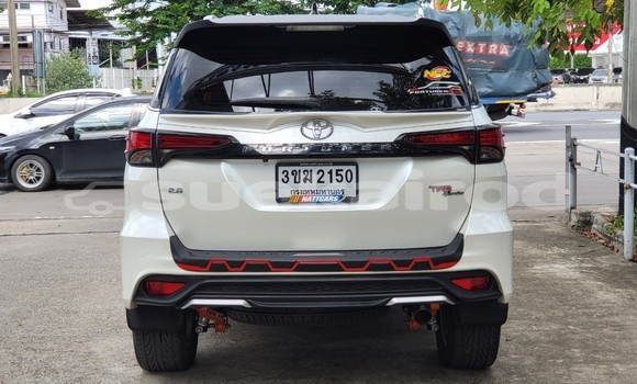 ซื้อ รถมือสอง Toyota Fortuner ขาว รถยนต์ ใน %{เมือง} ใน กรุงเทพมหานคร ซื้อ รถมือสอง Toyota Fortuner ขาว รถยนต์ ใน %{เมือง} ใน กรุงเทพมหานคร