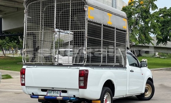 Buy Used Isuzu D–MAX Black Car in Bangkok in Bangkok Buy Used Isuzu D–MAX Black Car in Bangkok in Bangkok