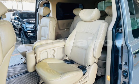 Buy Used Hyundai H1 Other Car in Bangkok in Bangkok Buy Used Hyundai H1 Other Car in Bangkok in Bangkok