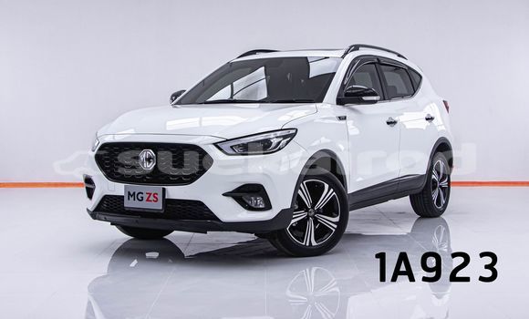 Buy Used MG ZS White Car in Bangkok in Bangkok Buy Used MG ZS White Car in Bangkok in Bangkok