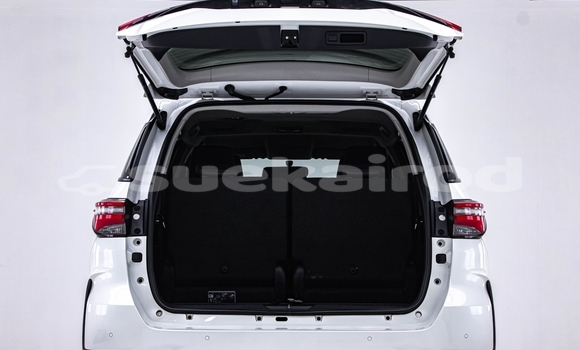 Buy Used Toyota Fortuner White Car in Bangkok in Bangkok Buy Used Toyota Fortuner White Car in Bangkok in Bangkok