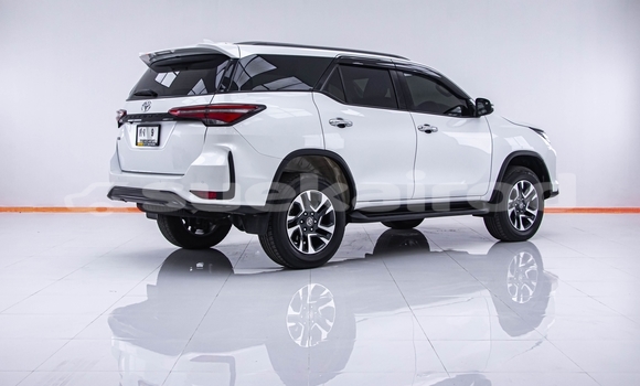 Buy Used Toyota Fortuner White Car in Bangkok in Bangkok Buy Used Toyota Fortuner White Car in Bangkok in Bangkok