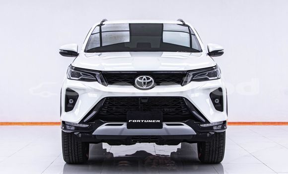 Buy Used Toyota Fortuner White Car in Bangkok in Bangkok Buy Used Toyota Fortuner White Car in Bangkok in Bangkok