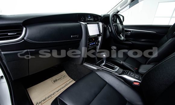Buy Used Toyota Fortuner White Car in Bangkok in Bangkok Buy Used Toyota Fortuner White Car in Bangkok in Bangkok