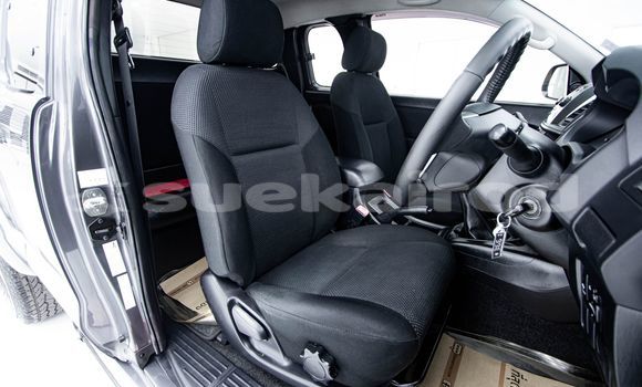 Buy Used Toyota Hiluxe VIGO Other Car in Bangkok in Bangkok Buy Used Toyota Hiluxe VIGO Other Car in Bangkok in Bangkok