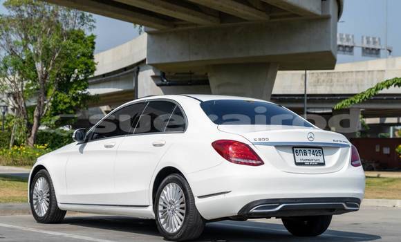 Buy Used Mercedes-Benz C-klasse White Car in Bangkok in Bangkok Buy Used Mercedes-Benz C-klasse White Car in Bangkok in Bangkok