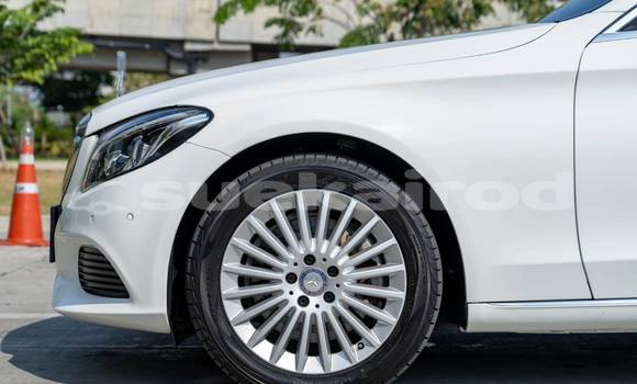 Buy Used Mercedes-Benz C-klasse White Car in Bangkok in Bangkok Buy Used Mercedes-Benz C-klasse White Car in Bangkok in Bangkok