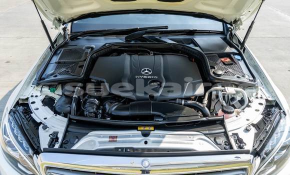 Buy Used Mercedes-Benz C-klasse White Car in Bangkok in Bangkok Buy Used Mercedes-Benz C-klasse White Car in Bangkok in Bangkok