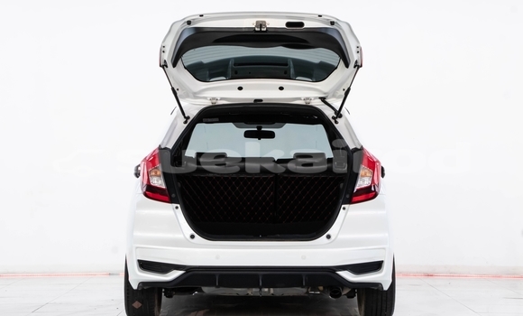 ซื้อ รถมือสอง Honda Jazz ขาว รถยนต์ ใน %{เมือง} ใน กรุงเทพมหานคร ซื้อ รถมือสอง Honda Jazz ขาว รถยนต์ ใน %{เมือง} ใน กรุงเทพมหานคร