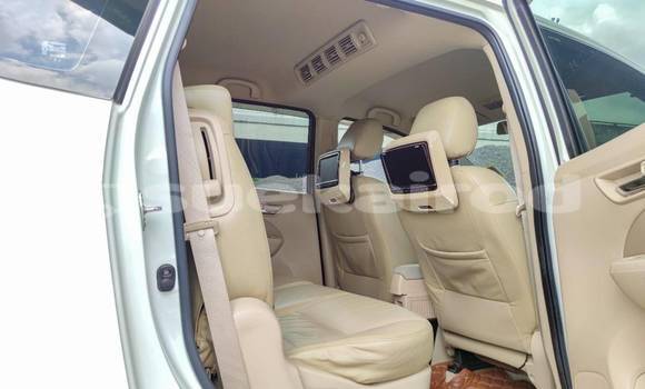 Buy Used Suzuki Ertiga White Car in Bangkok in Bangkok Buy Used Suzuki Ertiga White Car in Bangkok in Bangkok