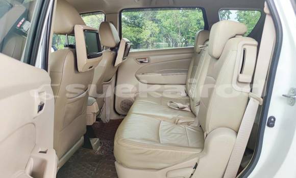 Buy Used Suzuki Ertiga White Car in Bangkok in Bangkok Buy Used Suzuki Ertiga White Car in Bangkok in Bangkok