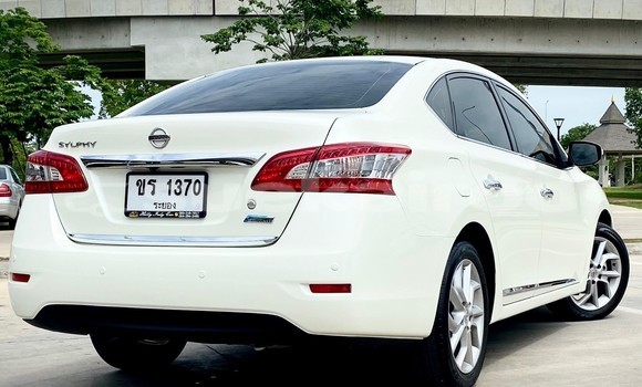 Buy Used Nissan Sylphy White Car in Bangkok in Bangkok Buy Used Nissan Sylphy White Car in Bangkok in Bangkok