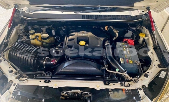Buy Used Chevrolet TrailBlazer White Car in Bangkok in Bangkok Buy Used Chevrolet TrailBlazer White Car in Bangkok in Bangkok