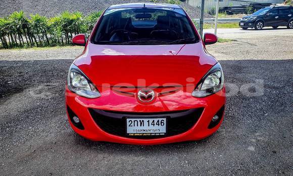 ซื้อ รถมือสอง Mazda 2 สีแดง รถยนต์ ใน %{เมือง} ใน กรุงเทพมหานคร