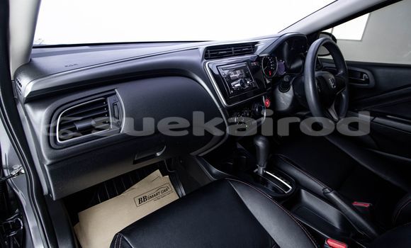 ซื้อ รถมือสอง Honda City อื่น ๆ รถยนต์ ใน %{เมือง} ใน กรุงเทพมหานคร ซื้อ รถมือสอง Honda City อื่น ๆ รถยนต์ ใน %{เมือง} ใน กรุงเทพมหานคร
