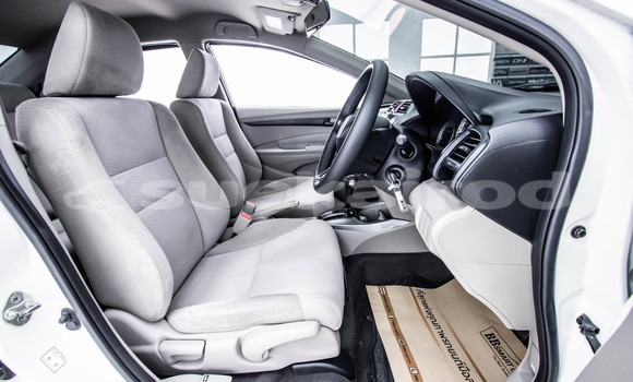 ซื้อ รถมือสอง Honda City ขาว รถยนต์ ใน %{เมือง} ใน กรุงเทพมหานคร ซื้อ รถมือสอง Honda City ขาว รถยนต์ ใน %{เมือง} ใน กรุงเทพมหานคร