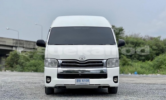 Buy Used Toyota Commuter White Car in Bangkok in Bangkok