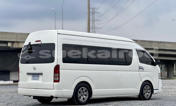 Buy Used Toyota Commuter White Car in Bangkok in Bangkok Buy Used Toyota Commuter White Car in Bangkok in Bangkok