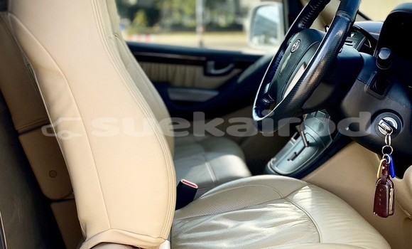 Buy Used Hyundai Starex White Car in Bangkok in Bangkok Buy Used Hyundai Starex White Car in Bangkok in Bangkok