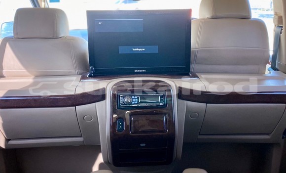 Buy Used Hyundai Starex White Car in Bangkok in Bangkok Buy Used Hyundai Starex White Car in Bangkok in Bangkok