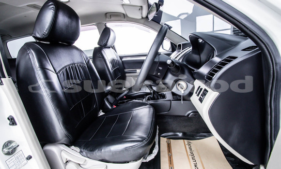 Buy Used Mitsubishi Pajero Sport White Car in Bangkok in Bangkok Buy Used Mitsubishi Pajero Sport White Car in Bangkok in Bangkok