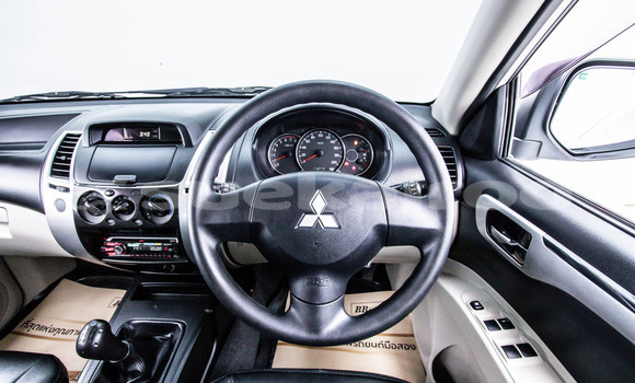 Buy Used Mitsubishi Pajero Sport White Car in Bangkok in Bangkok Buy Used Mitsubishi Pajero Sport White Car in Bangkok in Bangkok