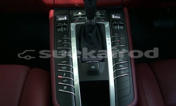 Buy Used Porsche Macan White Car in Bangkok in Bangkok Buy Used Porsche Macan White Car in Bangkok in Bangkok