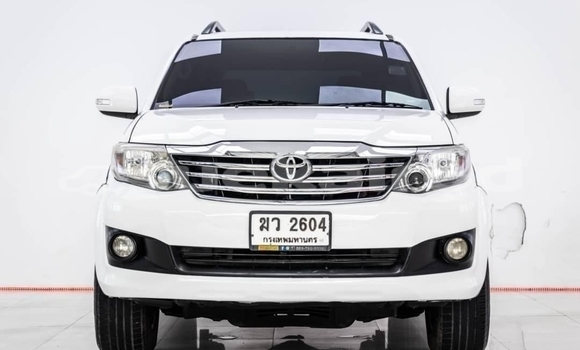 ซื้อ รถมือสอง Toyota Fortuner ขาว รถยนต์ ใน %{เมือง} ใน กรุงเทพมหานคร ซื้อ รถมือสอง Toyota Fortuner ขาว รถยนต์ ใน %{เมือง} ใน กรุงเทพมหานคร