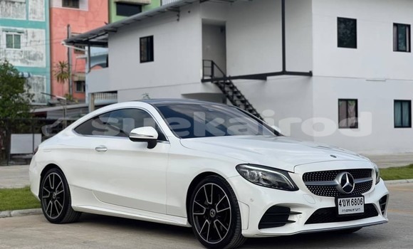 Buy Used Mercedes‒Benz C–Class White Car in Bangkok in Bangkok Buy Used Mercedes‒Benz C–Class White Car in Bangkok in Bangkok