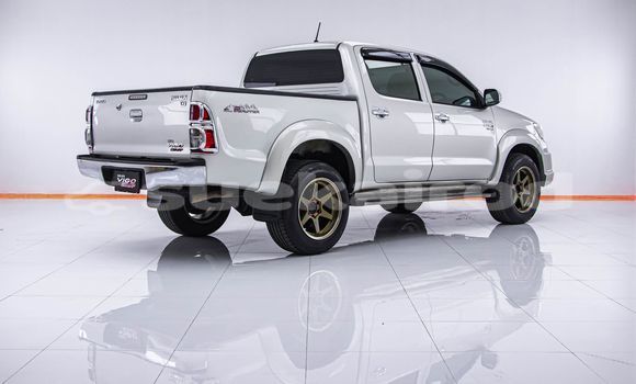 Buy Used Toyota Hiluxe VIGO Other Car in Bangkok in Bangkok Buy Used Toyota Hiluxe VIGO Other Car in Bangkok in Bangkok