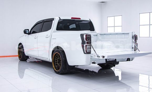 Buy Used Isuzu D-Max White Car in Bangkok in Bangkok Buy Used Isuzu D-Max White Car in Bangkok in Bangkok