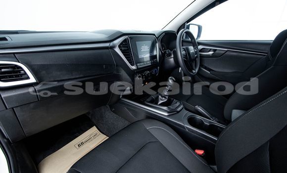 Buy Used Isuzu D-Max White Car in Bangkok in Bangkok Buy Used Isuzu D-Max White Car in Bangkok in Bangkok