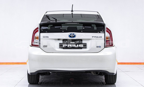 Buy Used Toyota Prius White Car in Bangkok in Bangkok Buy Used Toyota Prius White Car in Bangkok in Bangkok