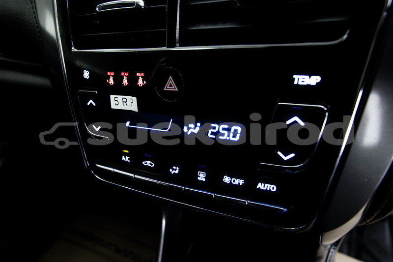 Big with watermark toyota yaris bangkok bangkok 68423